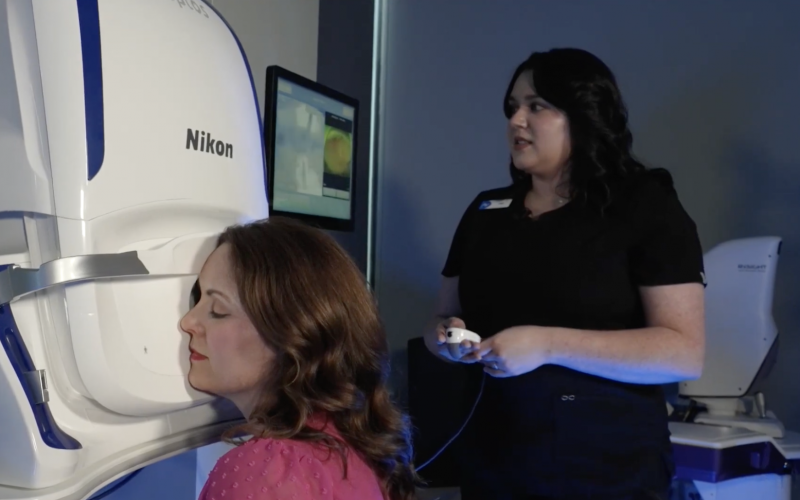 eyanalysis exam for vision correction candidacy in Des Moines